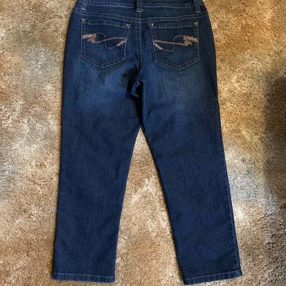 Ladies New Directions Weekend Denim Capris Size 6 - Picture 2 of 5